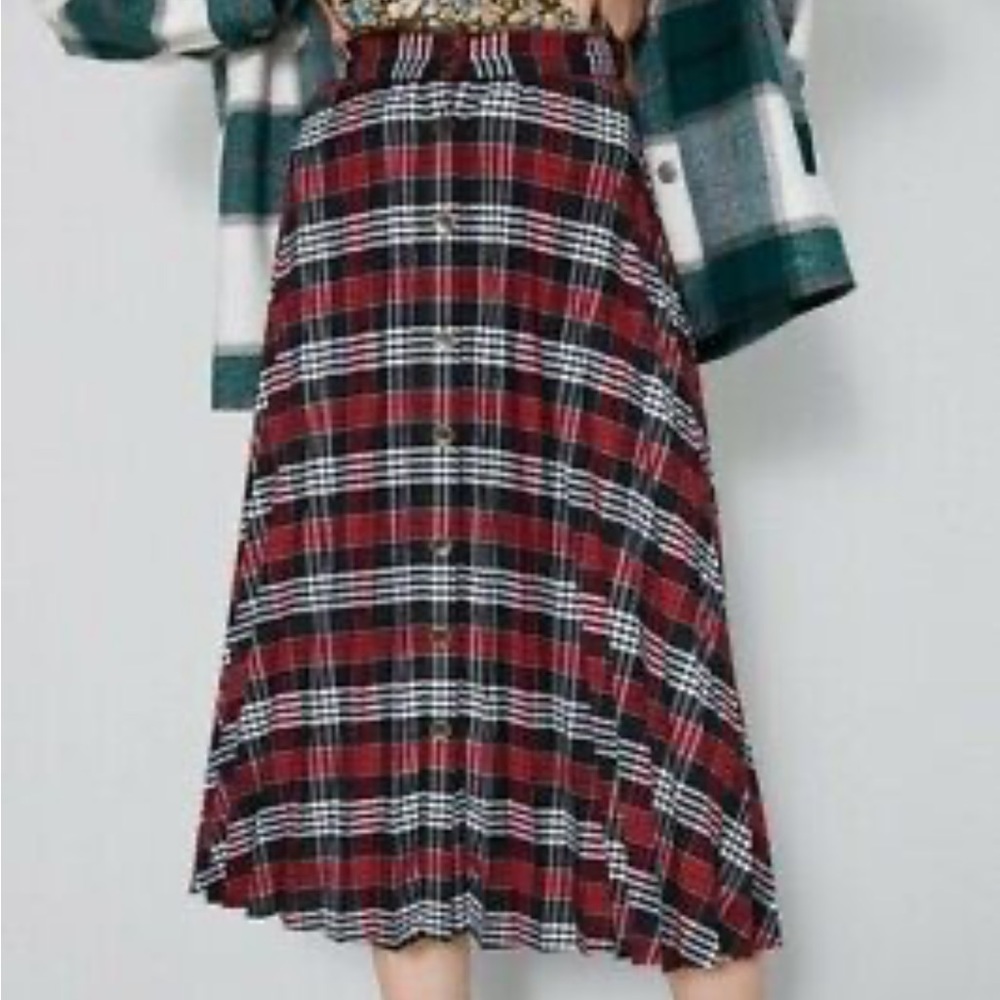 NWOT Zara pleated plaid midi skirt button up